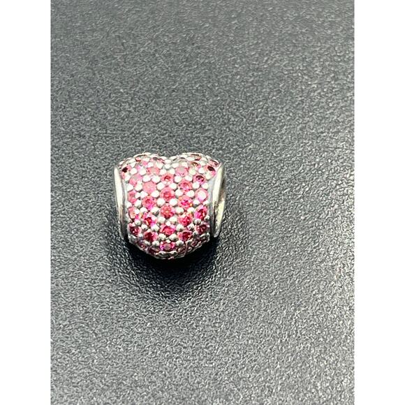 Pandora Authentic Pink Red Ombré Pavé Heart Charm 791052PCZ ALE
Sterling Silver - Picture 4 of 8